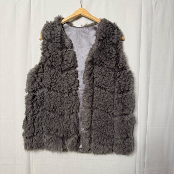 Vintage Faux Fur Shearling Gray Hip Length Hook Closure Boho 70s Vest Size Small - Picture 2 of 10